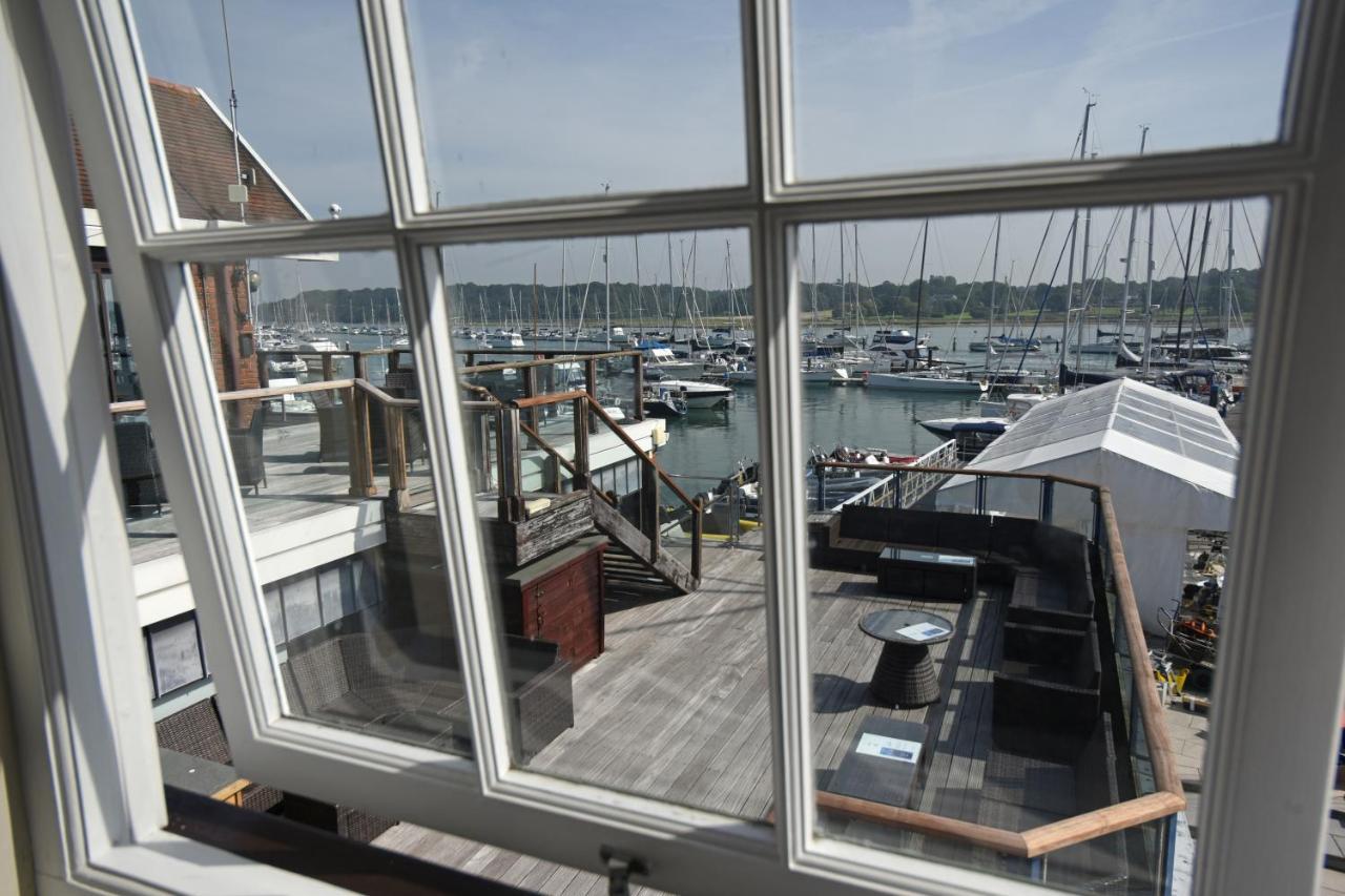 Royal Southern Yacht Club Hamble-le-Rice Exterior foto